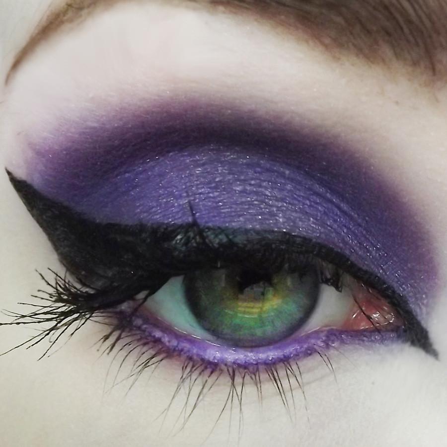 
                      
                        The Cold Heart Collection
                      
                    